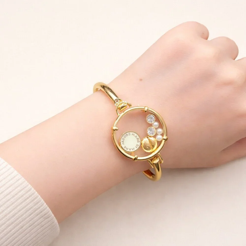 Marc by Marc Jacobs Floating Charms Hinged Cuff Bangle Bracelet Gold NWT - Picture 3 of 6